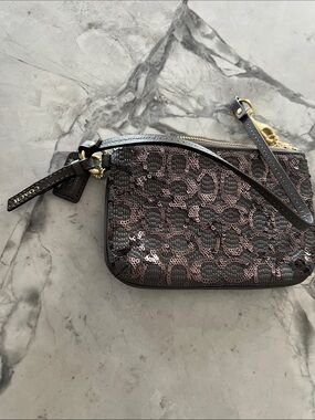 Coach Poppy Signature Sequin Small Wristlet in Grey